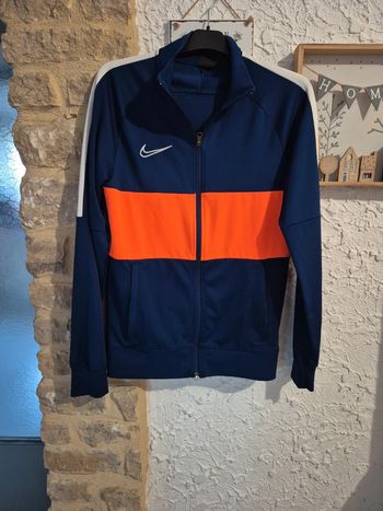 Magnifique veste Nike Dri fit taille S