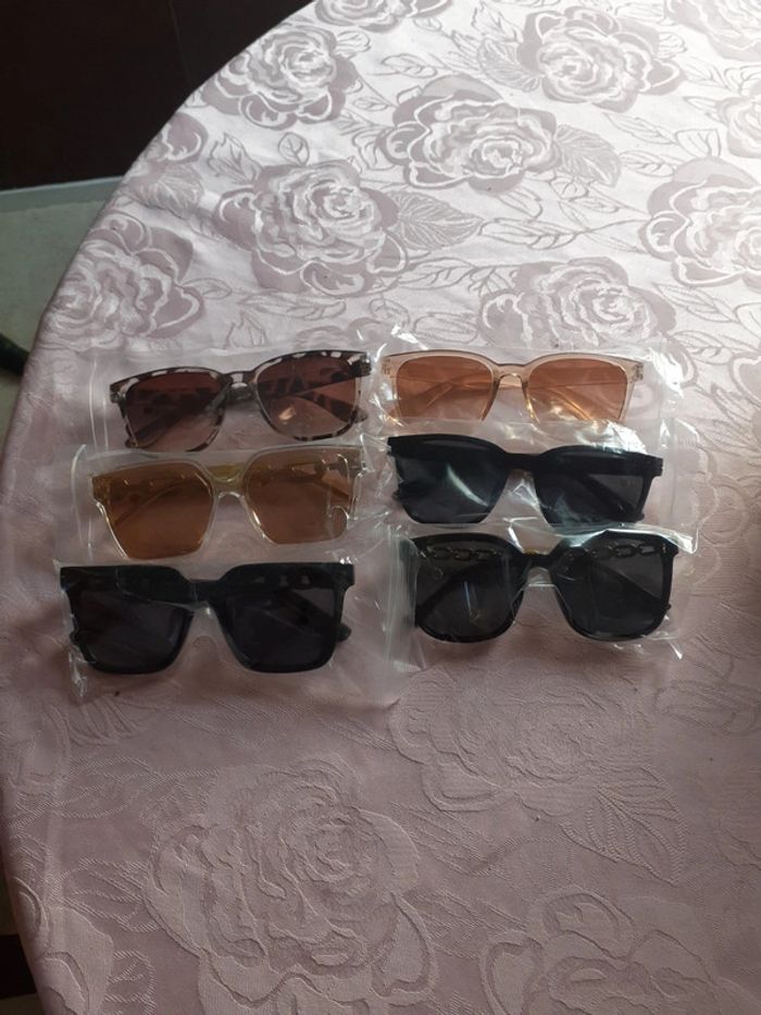 Lot 6 paires lunettes de soleil