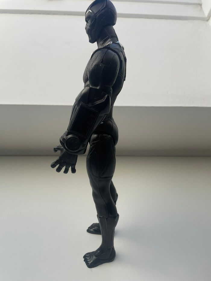 Figurine Black Panther - photo numéro 3