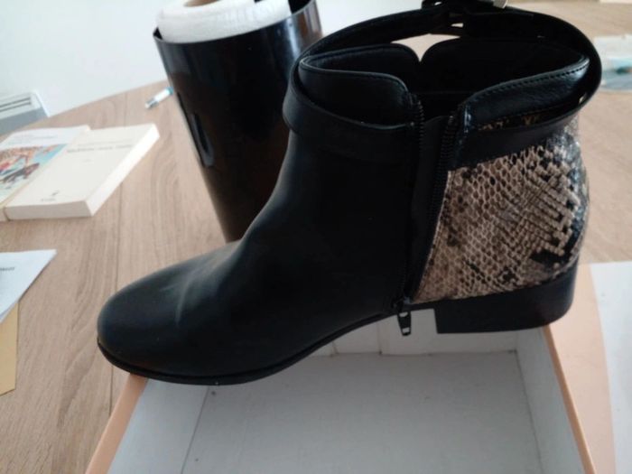 Bottines comme neuves - photo numéro 3