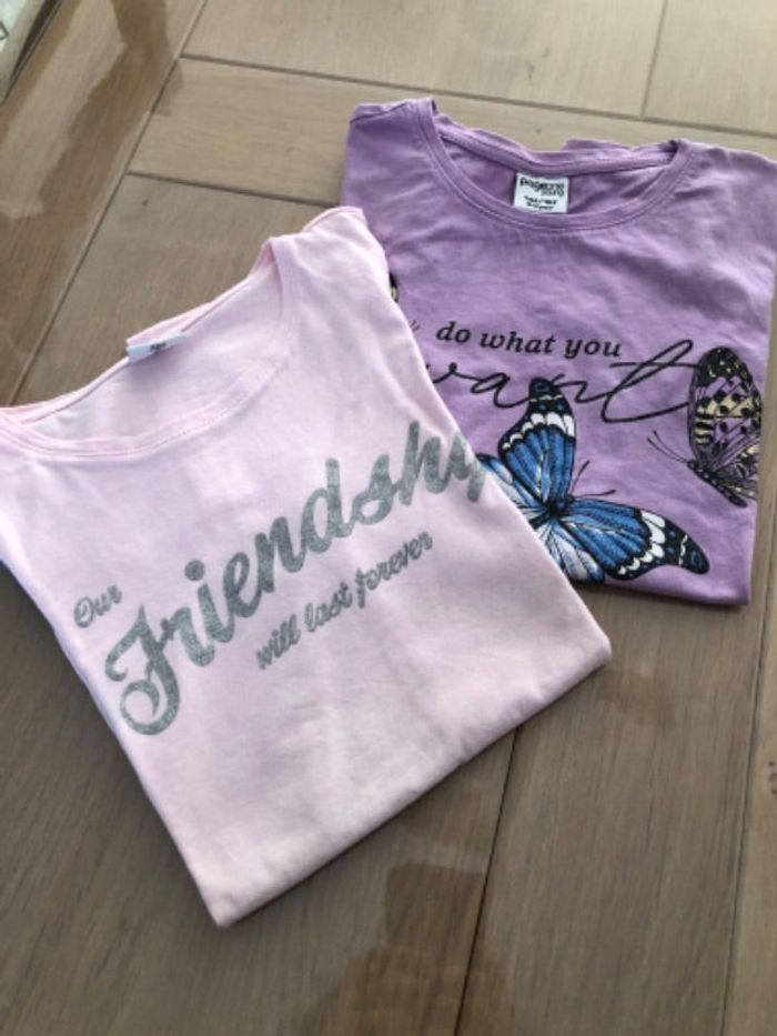 Lot 2 teeshirt violine et rose