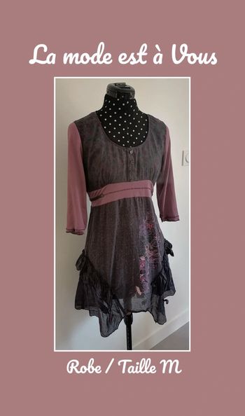 Robe légère mauve violet gris fleurs Taille M La mode est à Vous