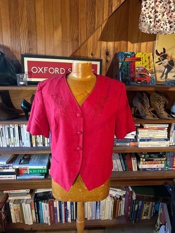 Veste Antonelle 46 rouge broderie