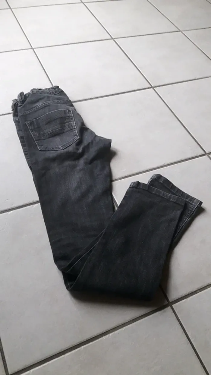 Jeans noir - photo numéro 2