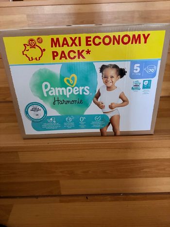 Gros paquet de couches Pampers Harmonie T5