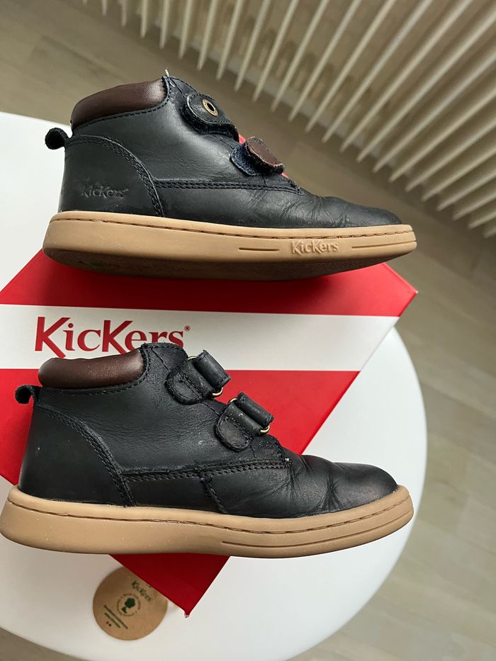 Chaussures en cuir enfant Kickers T 25 - photo numéro 2