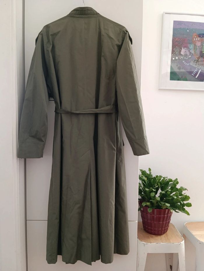 Trench kaki vintage
Taille 42 - photo numéro 13