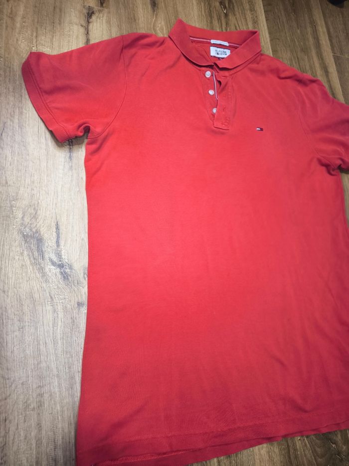 Polo rouge tommy Hilfiger, taille xxl, très bon état - photo numéro 2