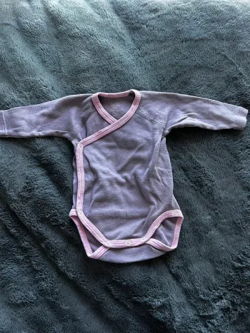 Body fille taille 1 mois