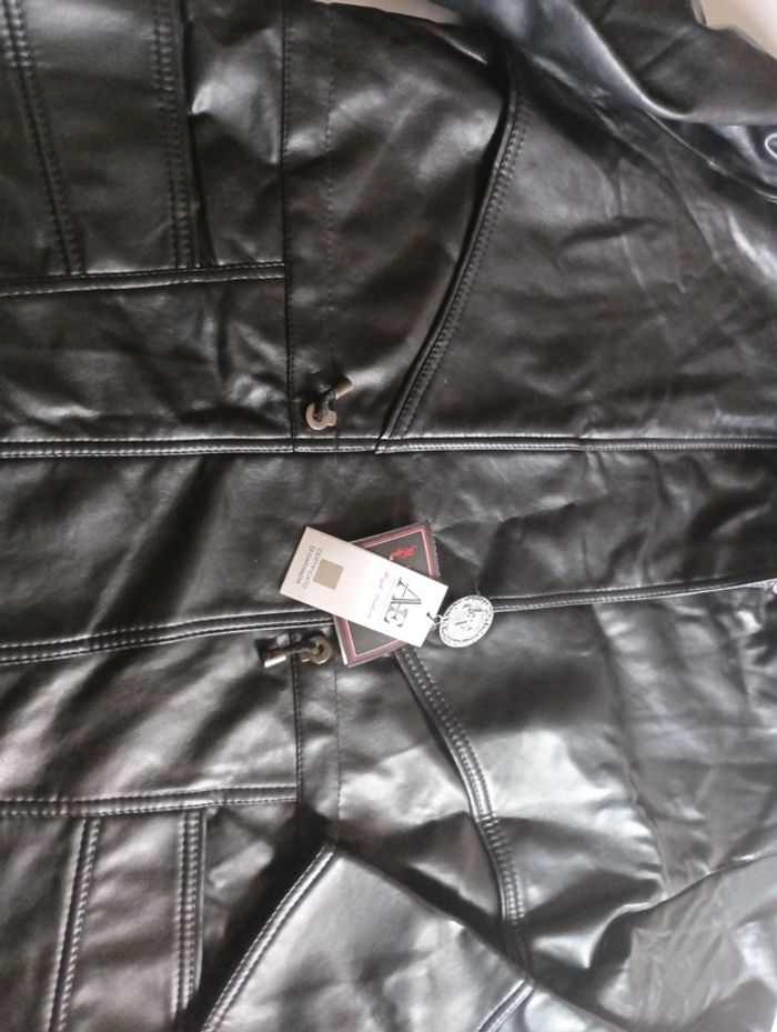Blouson en cuir homme taille XL Andréa Ermanni avec capuche fourrure neuf - photo numéro 5