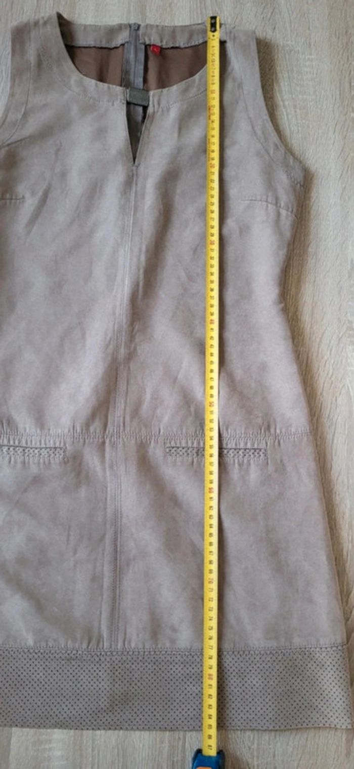 Robe sans manches beige Miss Captain Taille 38 - photo numéro 9