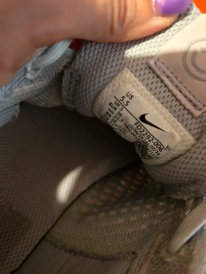 Chaussure de sport - photo numéro 11