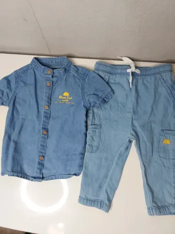 Ensemble jeans bleu clair " Kiabi"