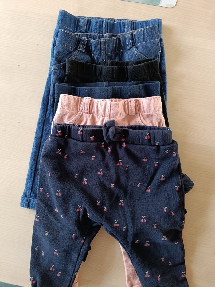 Lot 7 pantalons 12 mois