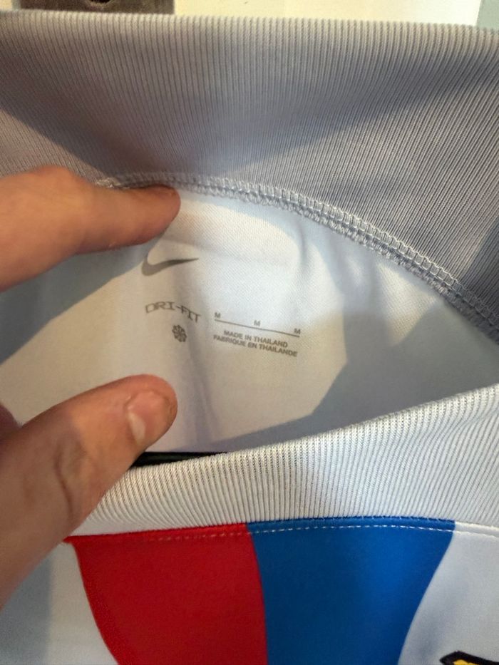 Maillot third du FC barcelone 2022/2023 vintage jersey - photo numéro 3