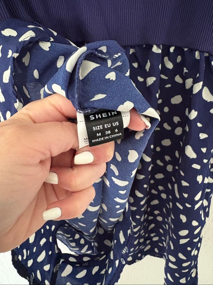 Combishort SHEIN taille M - photo numéro 2