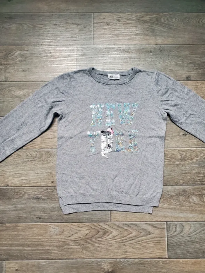 Pull fin taille 10 ans très bon état H&M