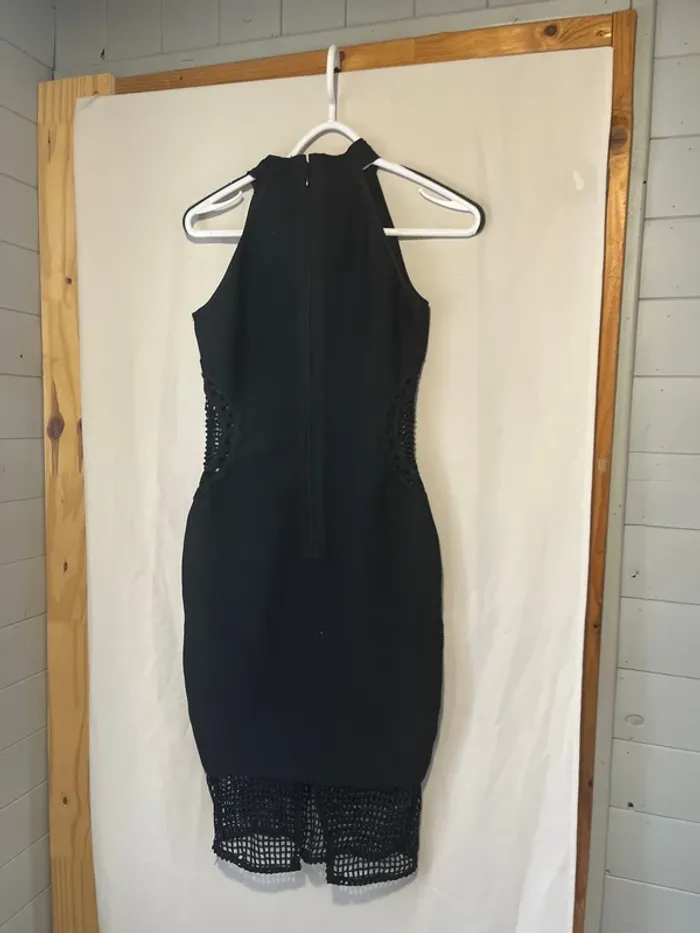 robe noire - photo numéro 5