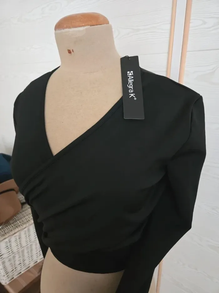 Cache cœur femme taille s neuf - photo numéro 5