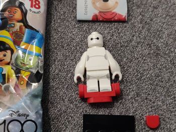 Minifig Lego Baymax - Series Disney 100 - Complet - coldis100-17 dis108