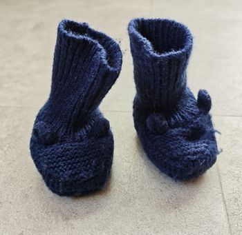 15-17 (6-12 mois) - chaussons chaussettes doublés polaire (C&A)