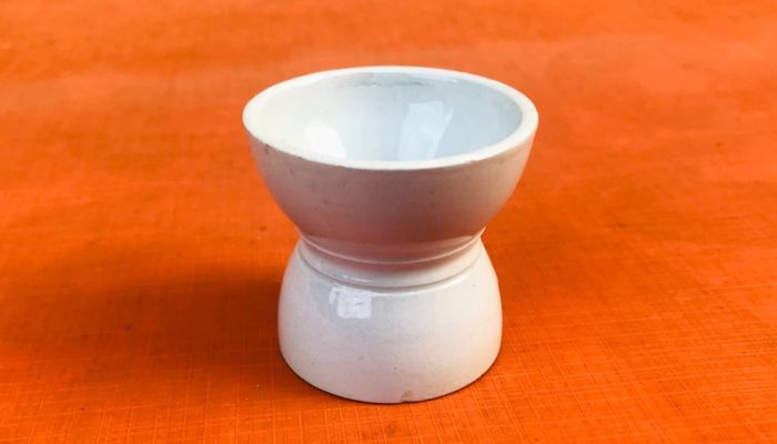 Ancien coquetier diabolo en faïence - photo numéro 2