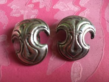 Boucles d’oreilles clips genre celtique métal argenté