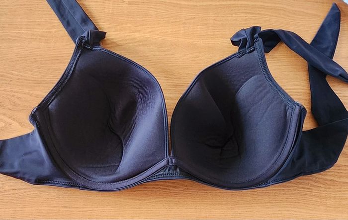 Haut de maillot de bain noir coques push up Elena noué dans le cou 95E Olaian Décathlon - photo numéro 2