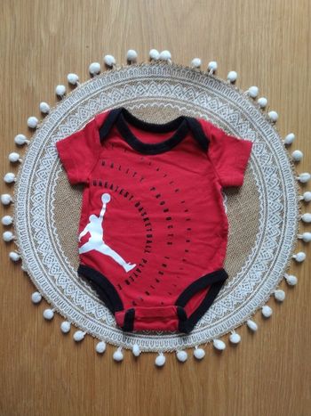 Body Jordan bébé garçon