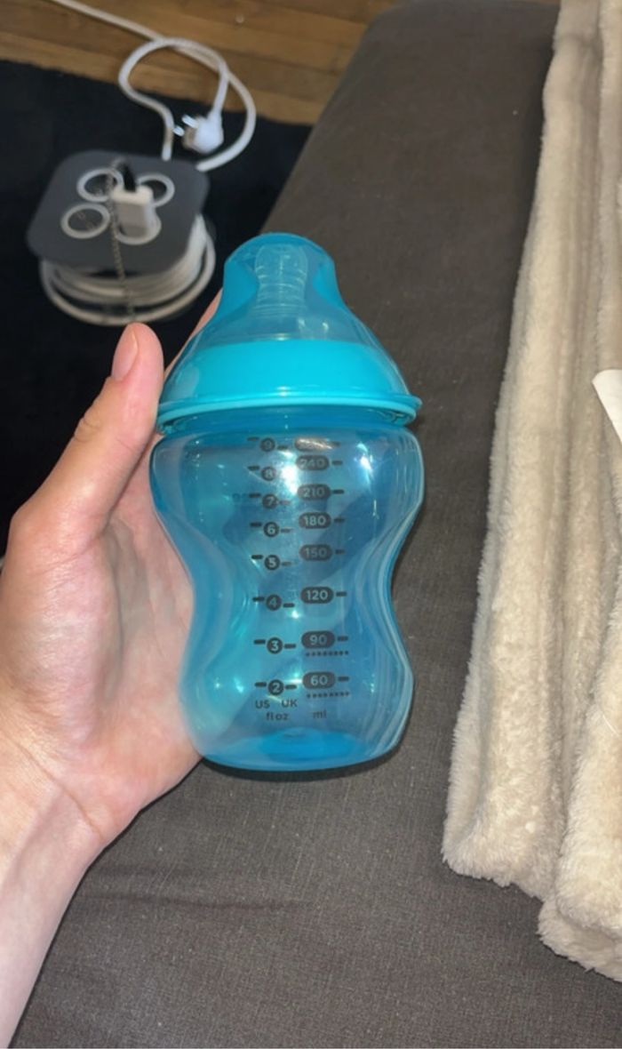 Biberon Tommee Tippee - photo numéro 2
