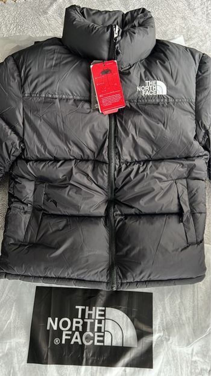 Doudoune the north face taille L - photo numéro 3
