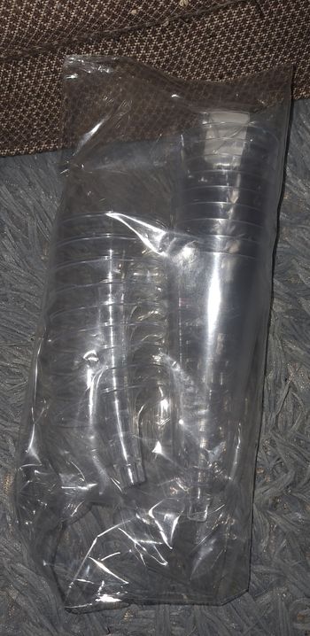 Lot 9 verres à pieds