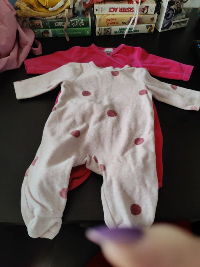 2 pyjama 3mois