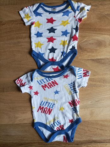 Lot 2 bodies 3-6 mois