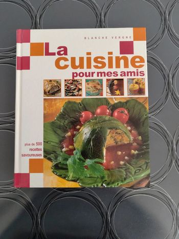 Livre recettes de cuisine en excellent état