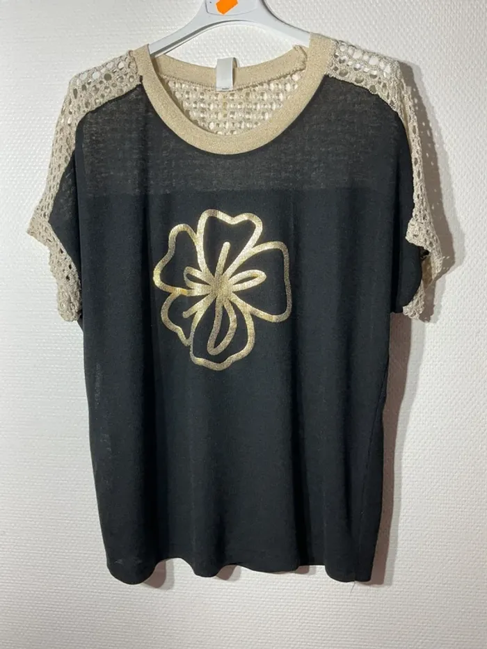 T-shirt « filet de pêche » femme taille unique (38-42)- new collection - neuf avec étiquette