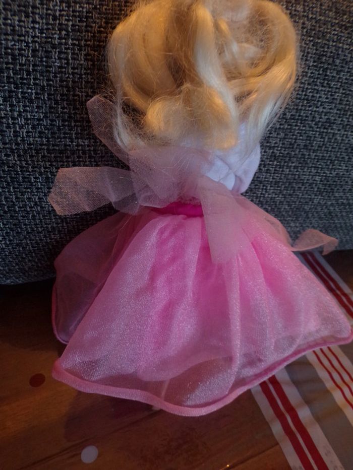 Barbie Mattel - photo numéro 2