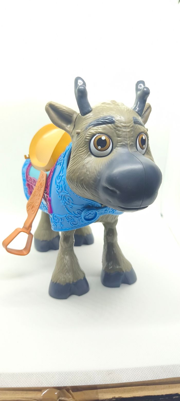 Reine des neiges Anna et Sven grandes poupées - photo numéro 4