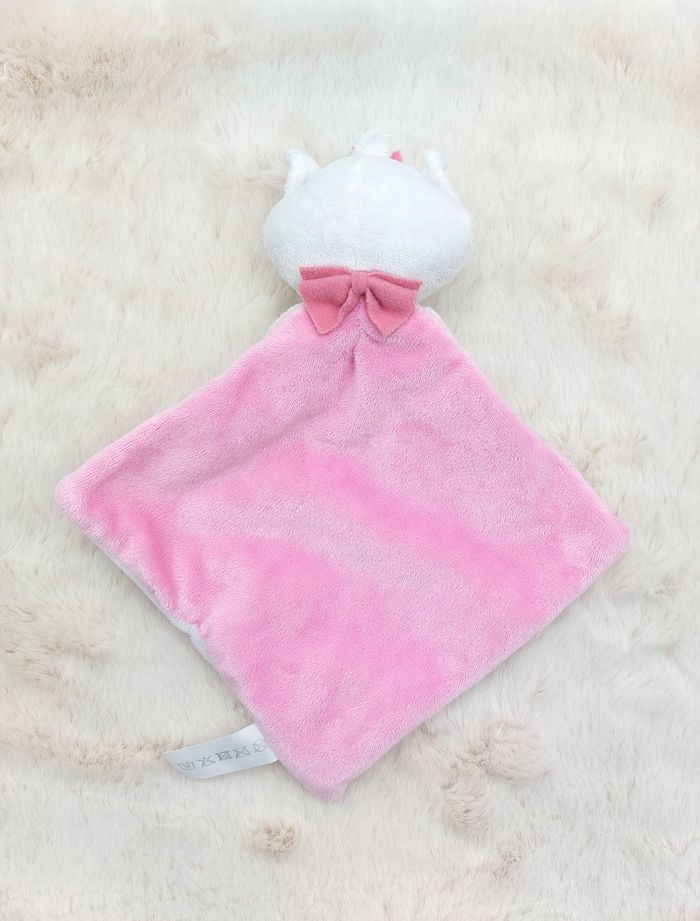 Doudou plat chat Marie les Aristochats Disney Nicotoy mouchoir rose bord blanc noeud - photo numéro 2