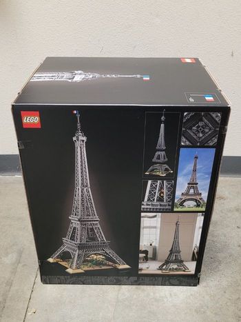 LEGO TOUR EIFFEL 10307 NEUF