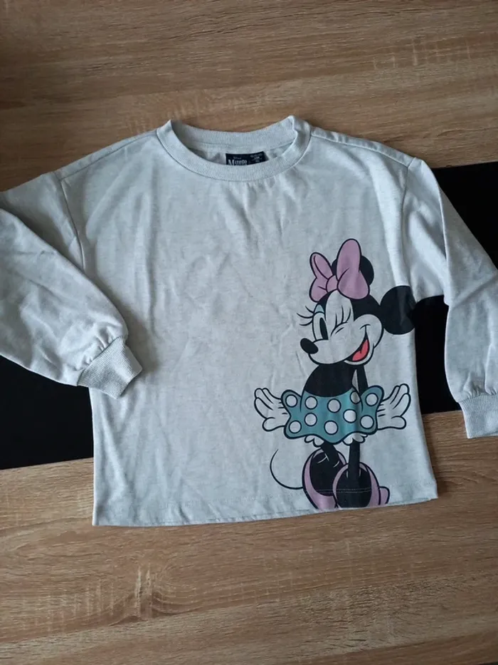 Pull Disney Minnie Mouse 8 ans - photo numéro 2