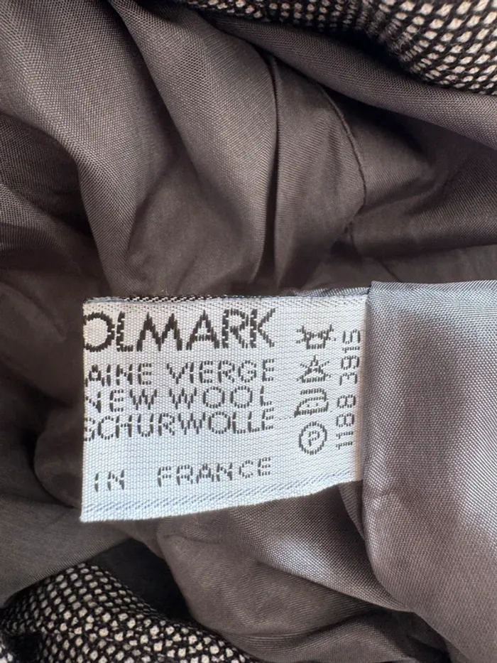 Blazer vintage Yves Saint Laurent Rive Gauche–Taille 44/46–Rare & élégante-Défauts ( trous) manche - photo numéro 5