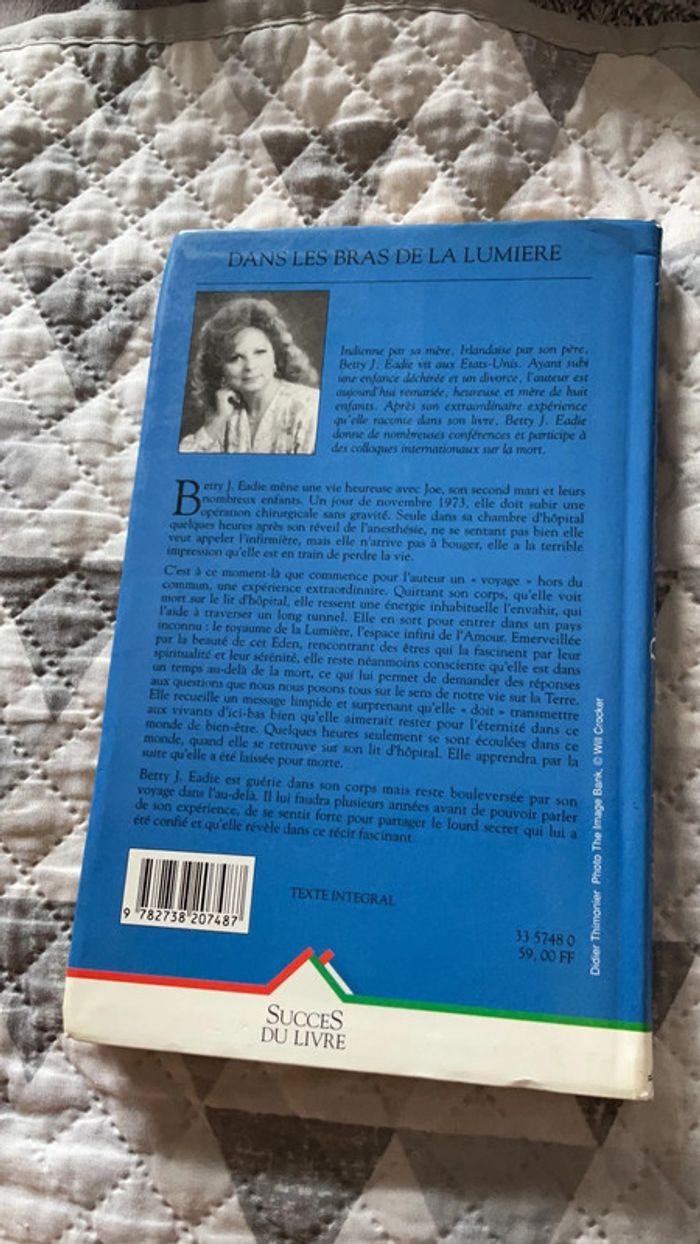 #dans les bras de la lumière Betty J. Eadie. E - photo numéro 4