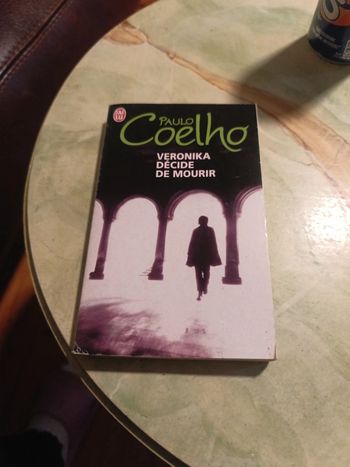 Véronica décide de mourir de polo Coelho