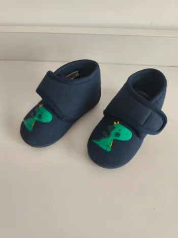 Chaussons bébé garçon pointure 22