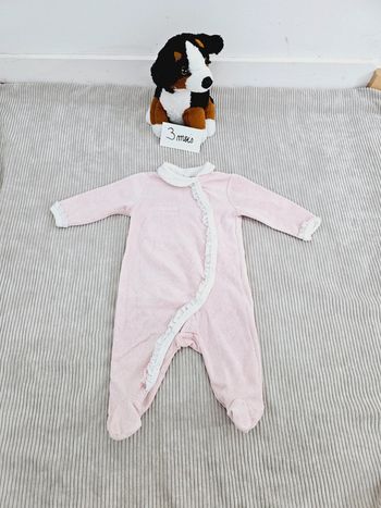 Pyjama en velours rose et blanc bébé fille 3 mois