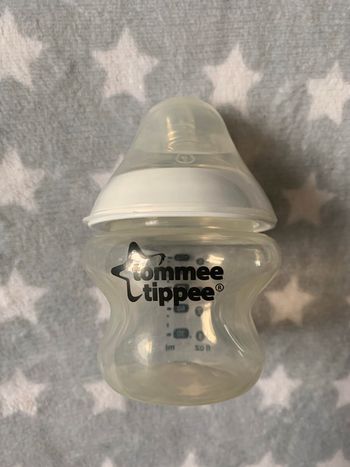 Biberon tommee tipee