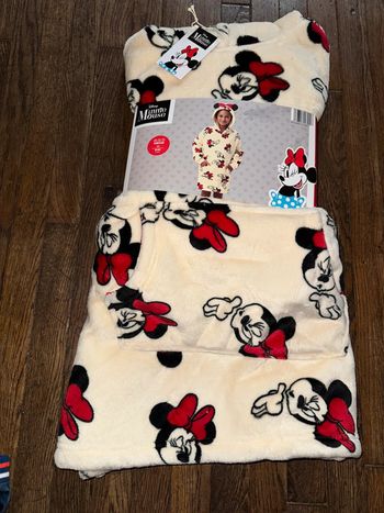 Sweatplaid en pilou pilou Disney 8-10 ans Neuf avec étiquette