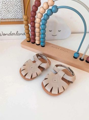 Sandales  chaussures  Zara  15  16