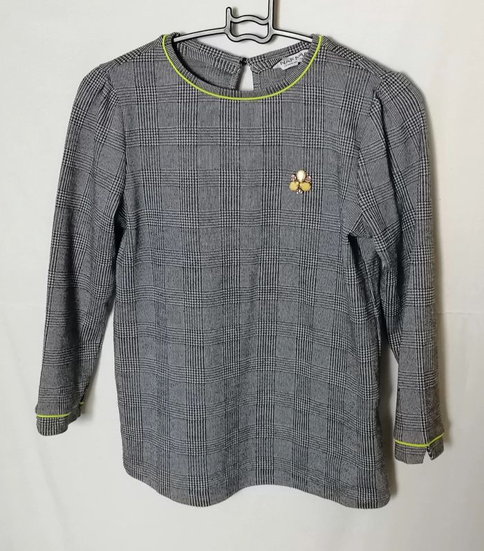 Pull léger haut pied de poule gris jaune taille XS nafnaf - photo numéro 9
